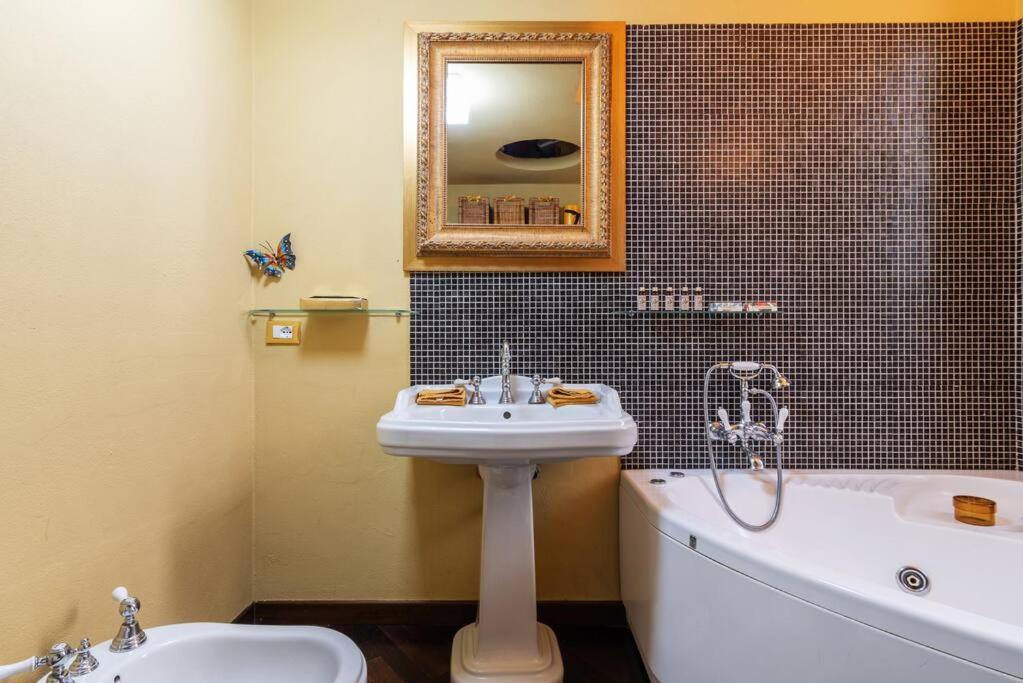 Maggio Flexyrent A.C. - Wifi Apartment Милано Екстериор снимка